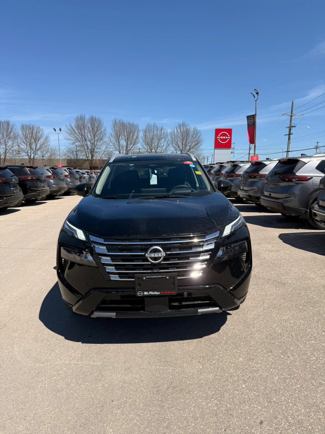 2026 Nissan Rogue Platinum All-Wheel Drive - photo 2