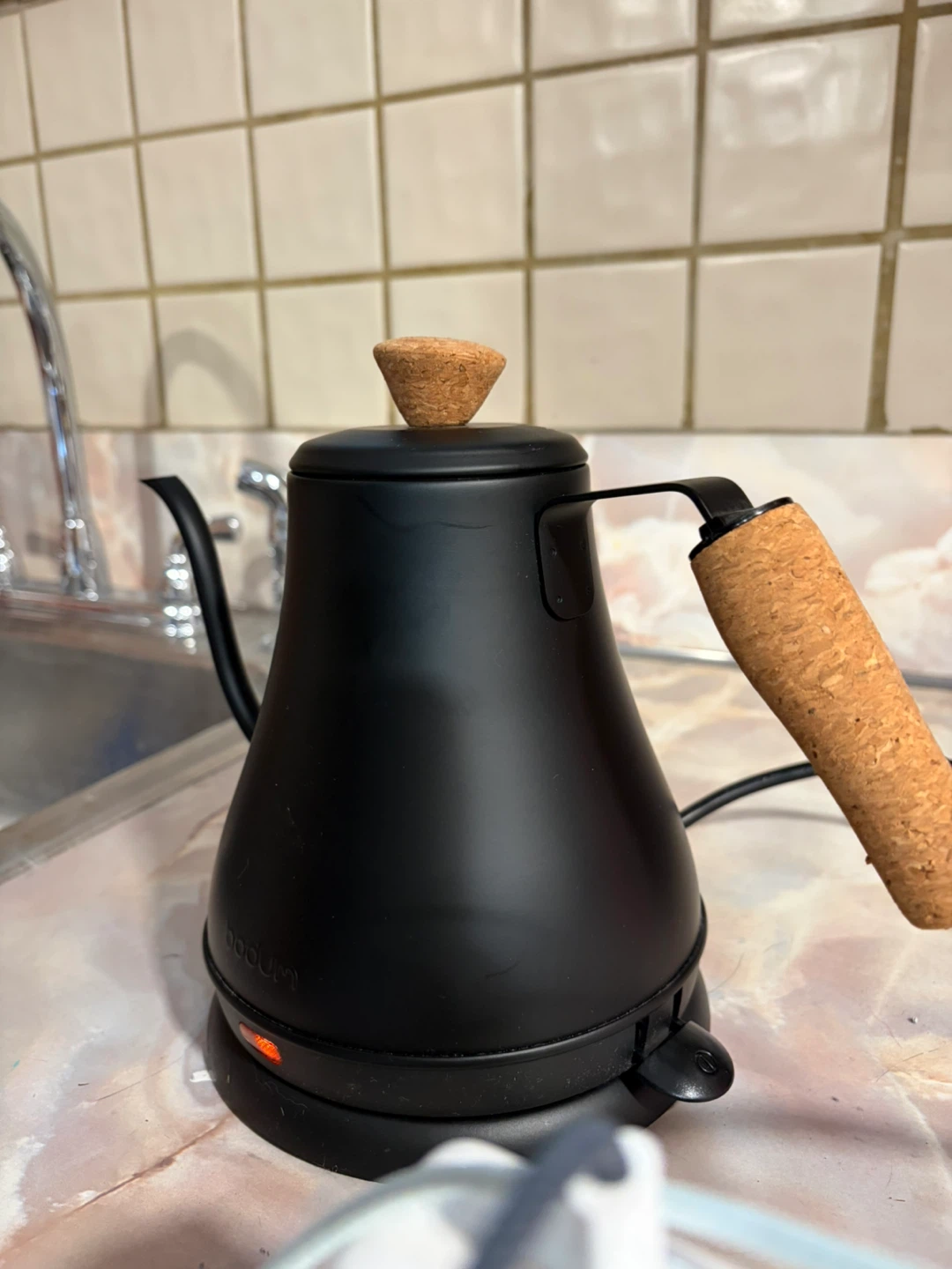 Bodum Electric Gooseneck Kettle - photo 3