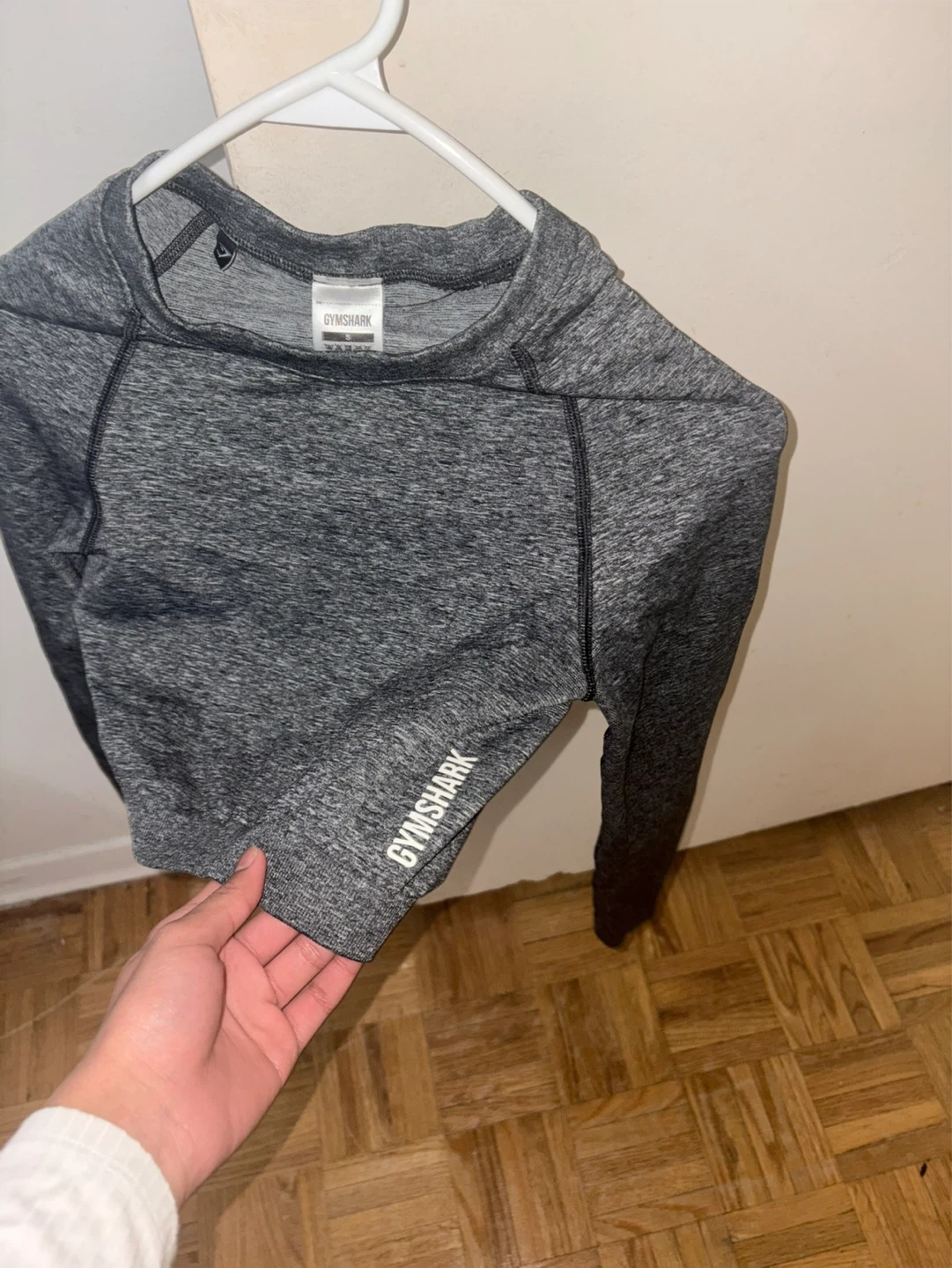 Gymshark Grey Cropped Long Sleeve Top - photo 3
