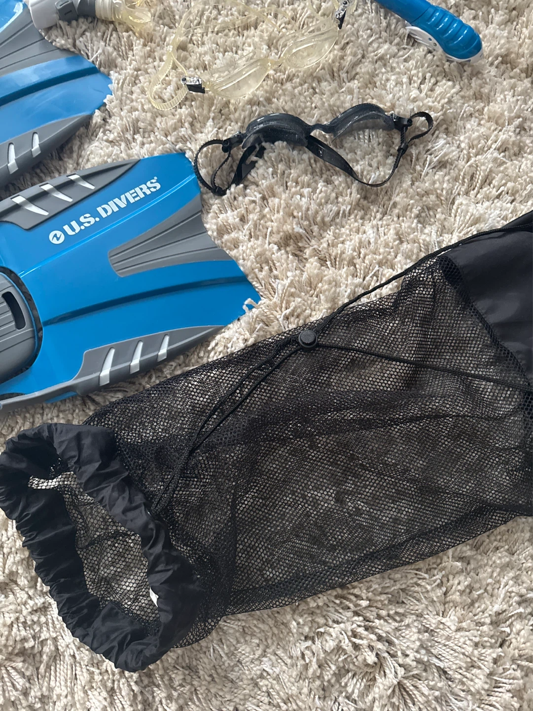 U.S. Divers Snorkel Set with Fins, Mask, and Snorkel - photo 4