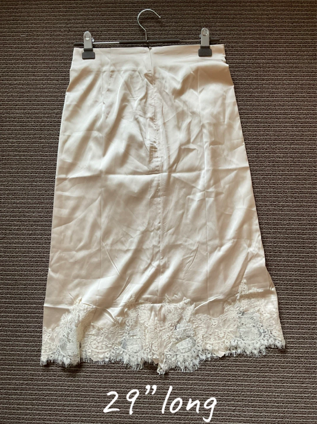 Champagne Satin Lace Hem Midi Skirt - size S - photo 3