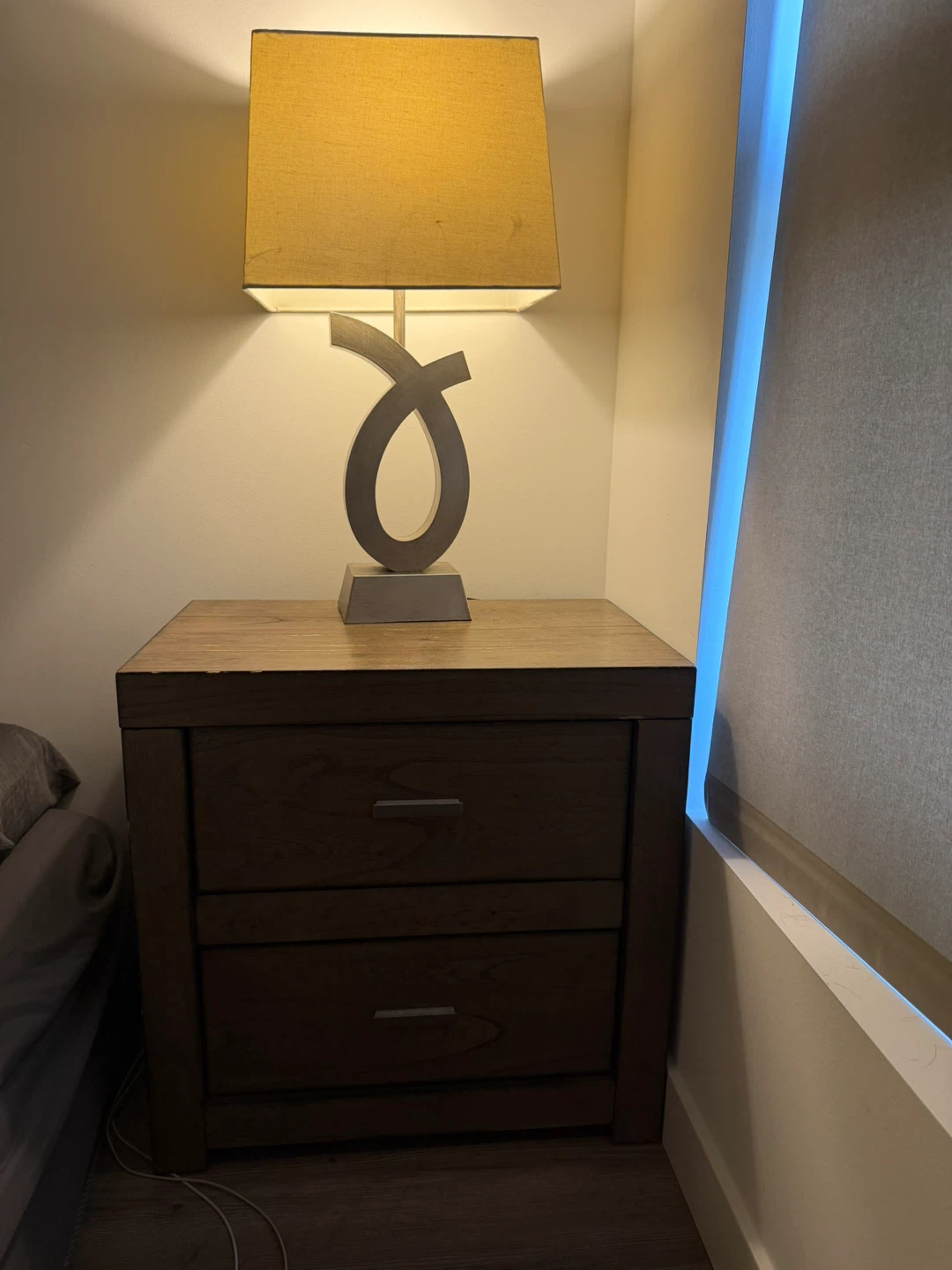 Nightstand with charging ports( includes matching lamp).