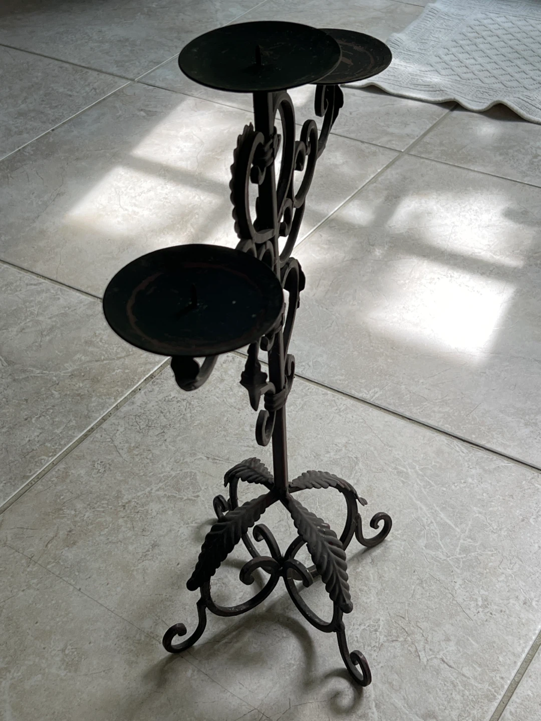 Wrought Iron 3-Candle Candelabra - photo 3