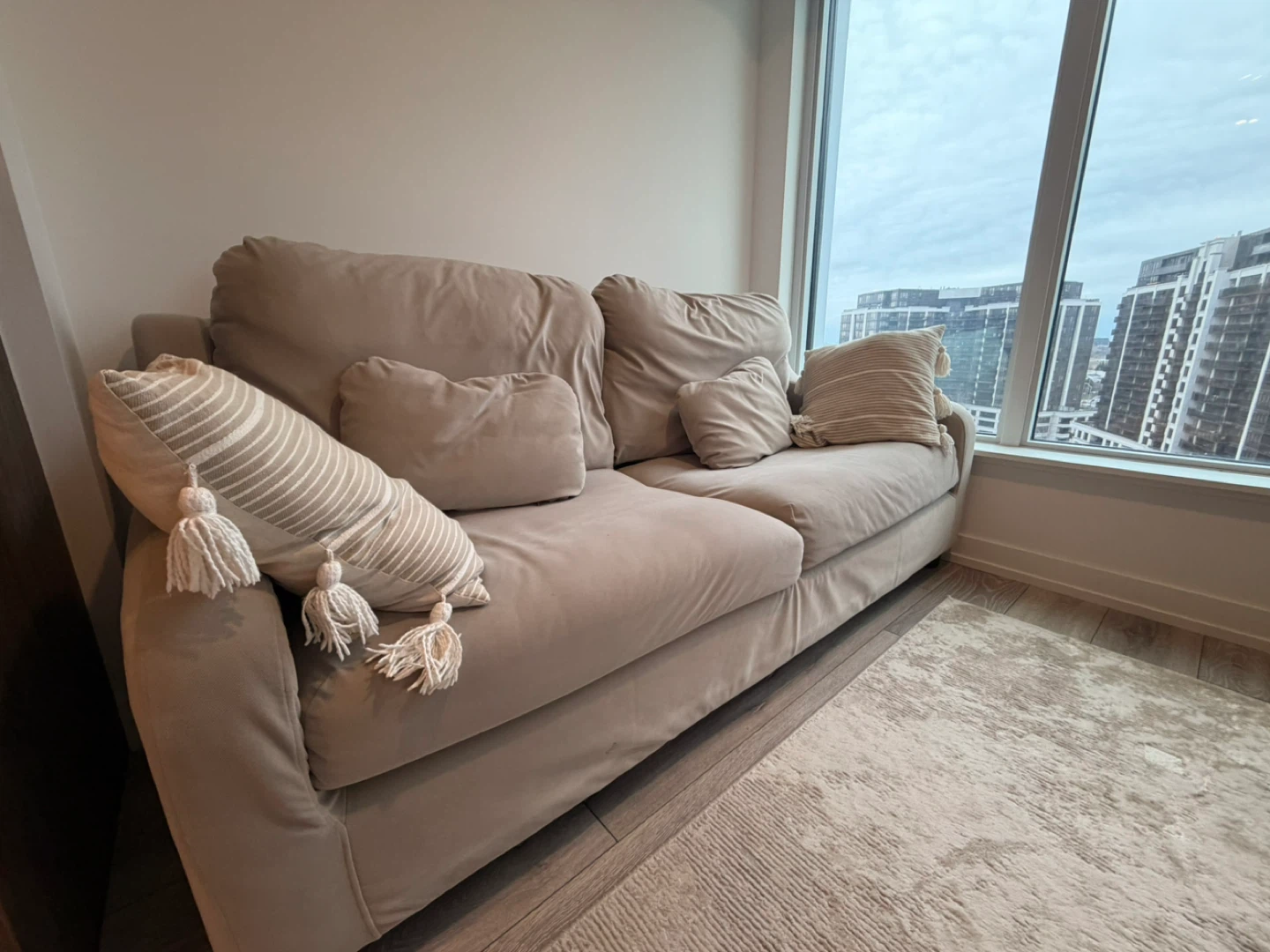 Beige 2-Seater Sofa with Pillows - photo 2