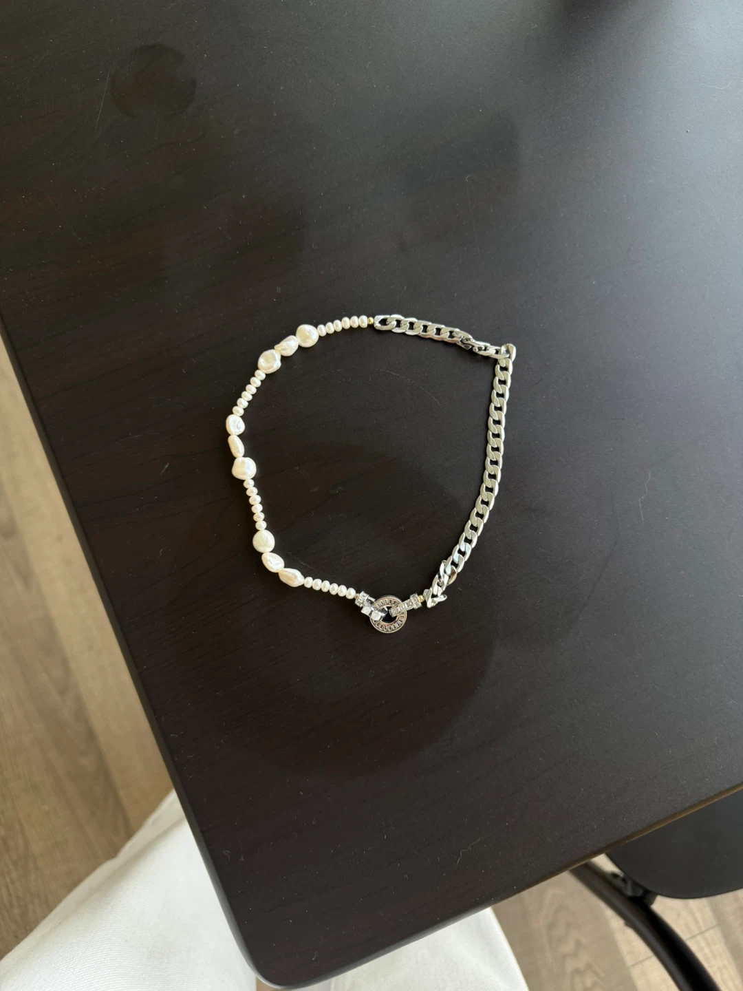 Pearl and Chain Necklace