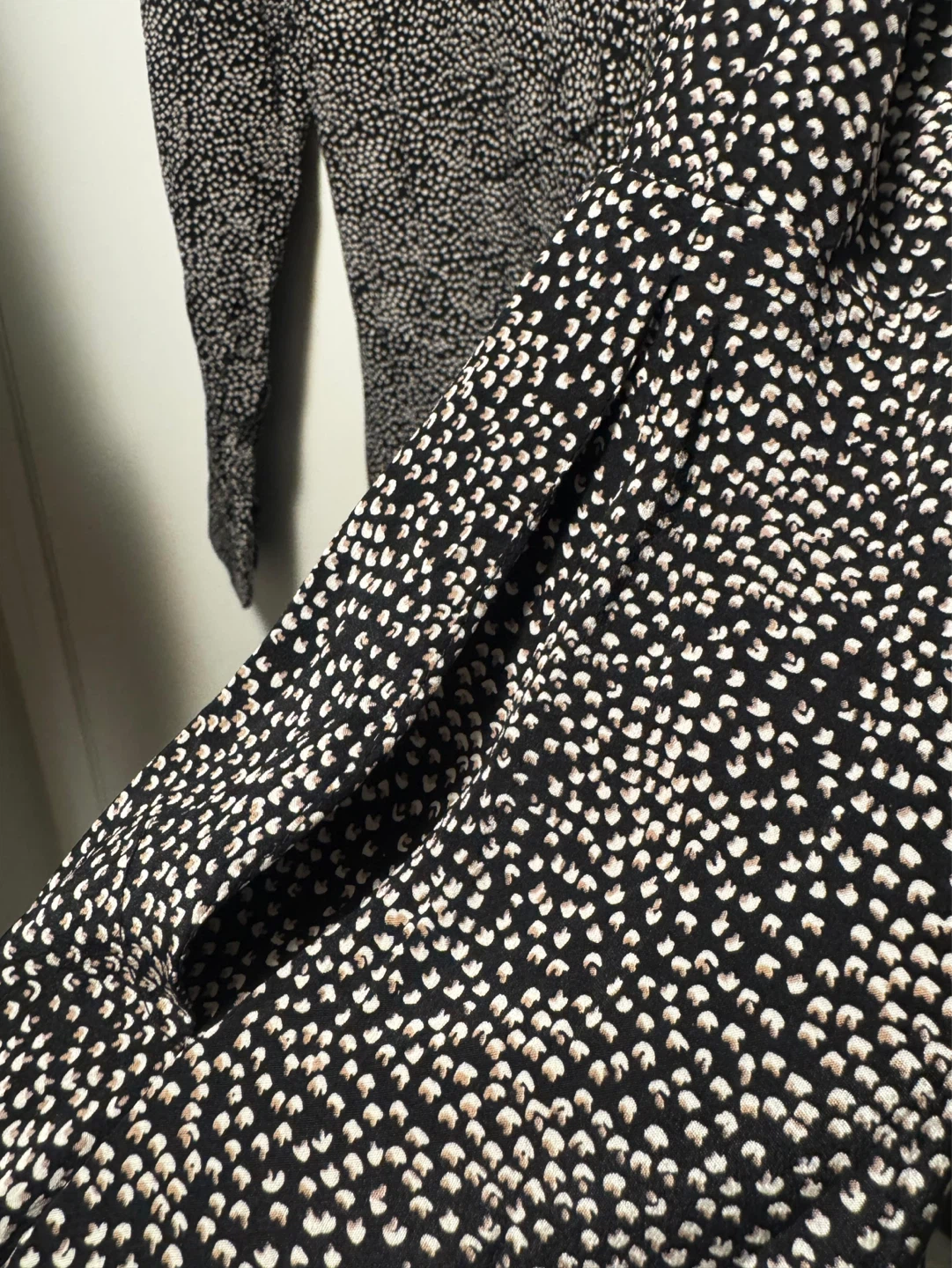 Club Monaco Black & White Print Dress - Size 2 - photo 5