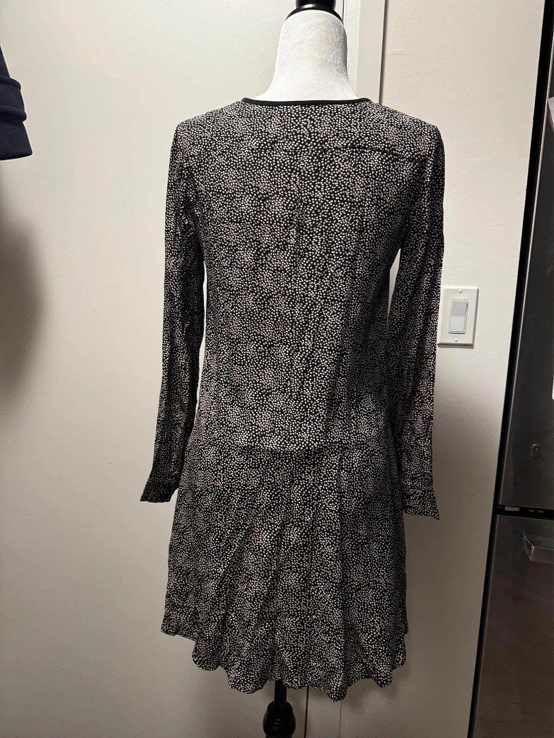 Club Monaco Black & White Print Dress - Size 2 - photo 3