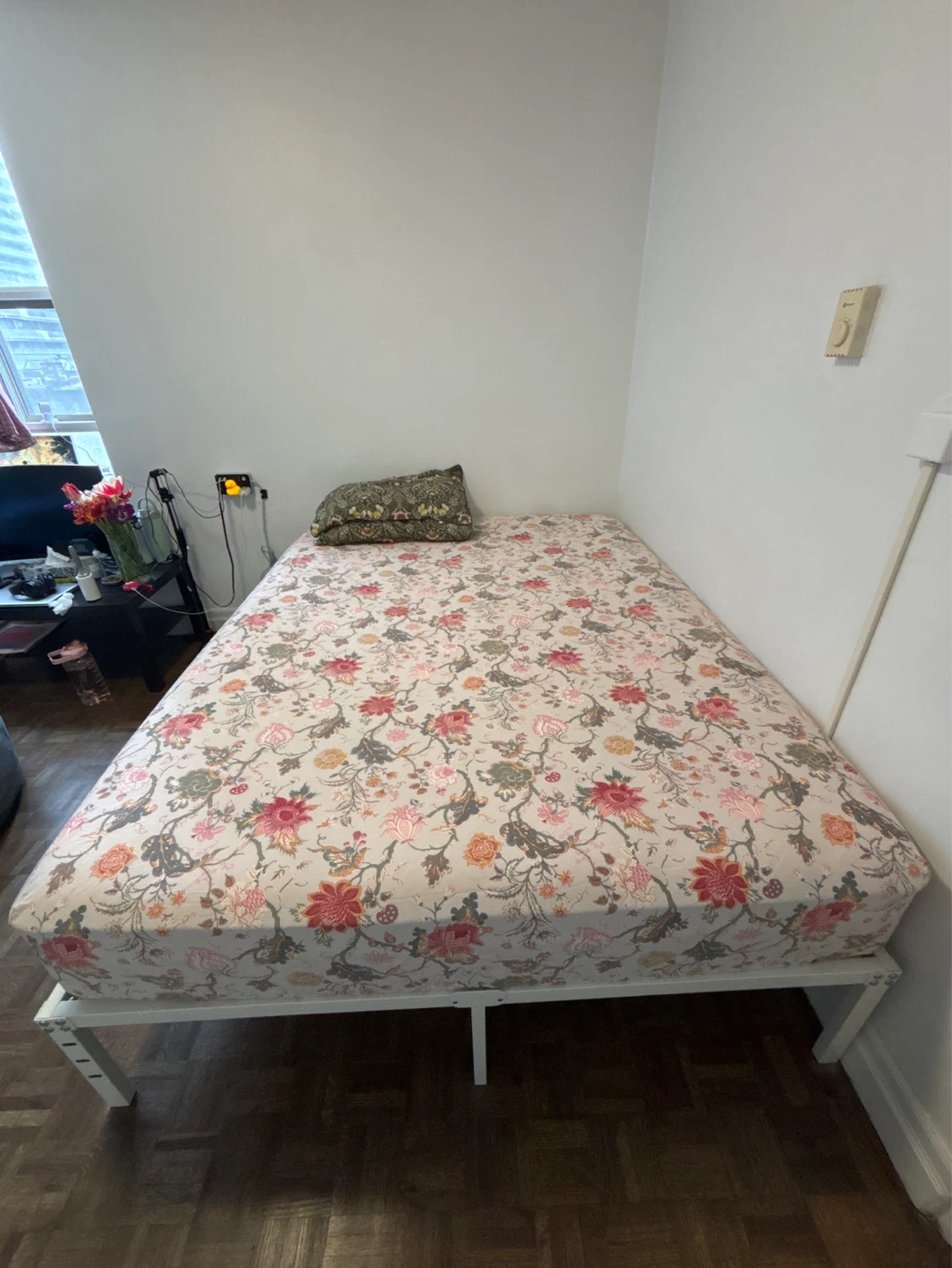 White Metal Bed Frame - photo 2