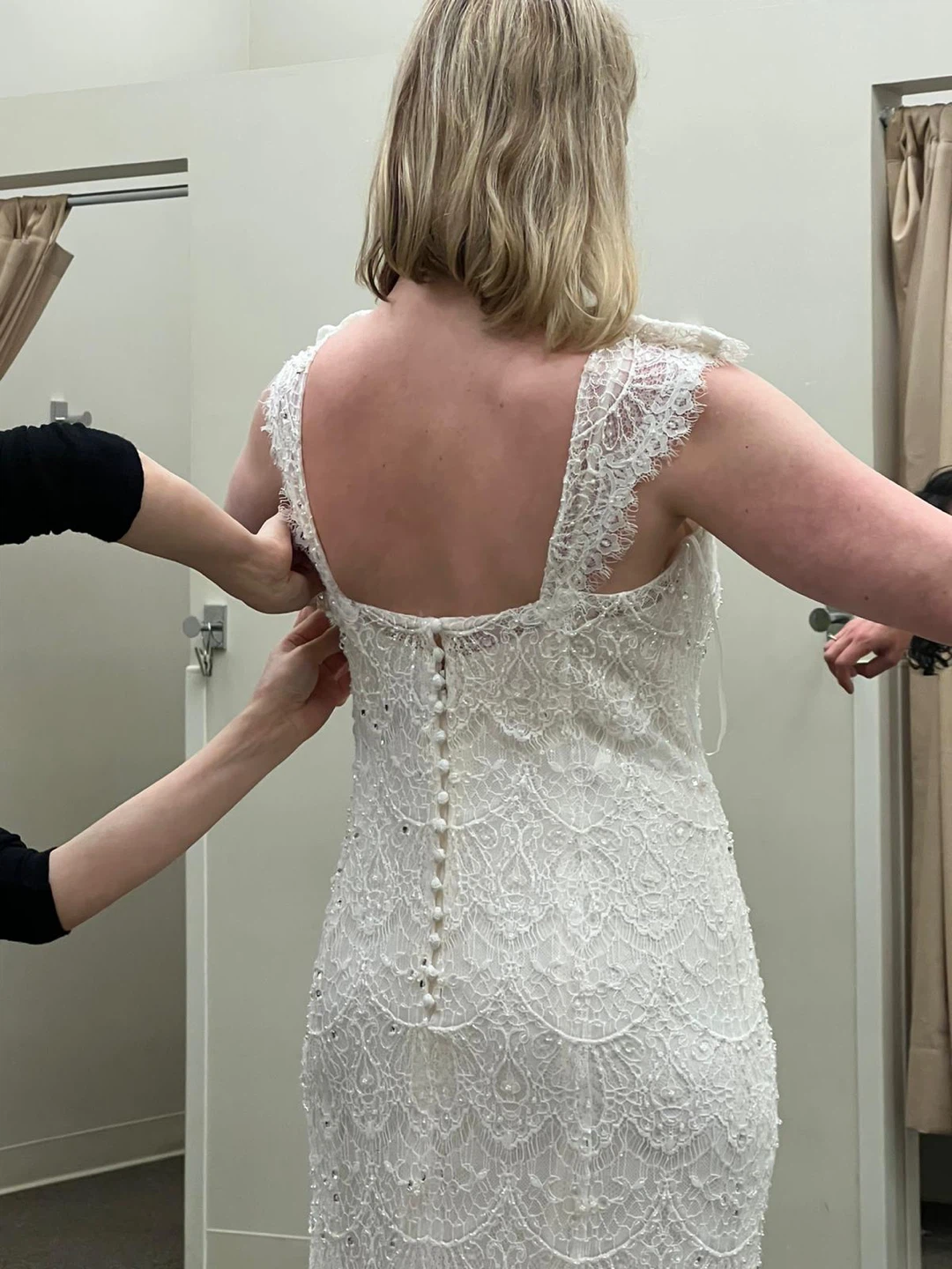 White Lace Wedding Dress - photo 2