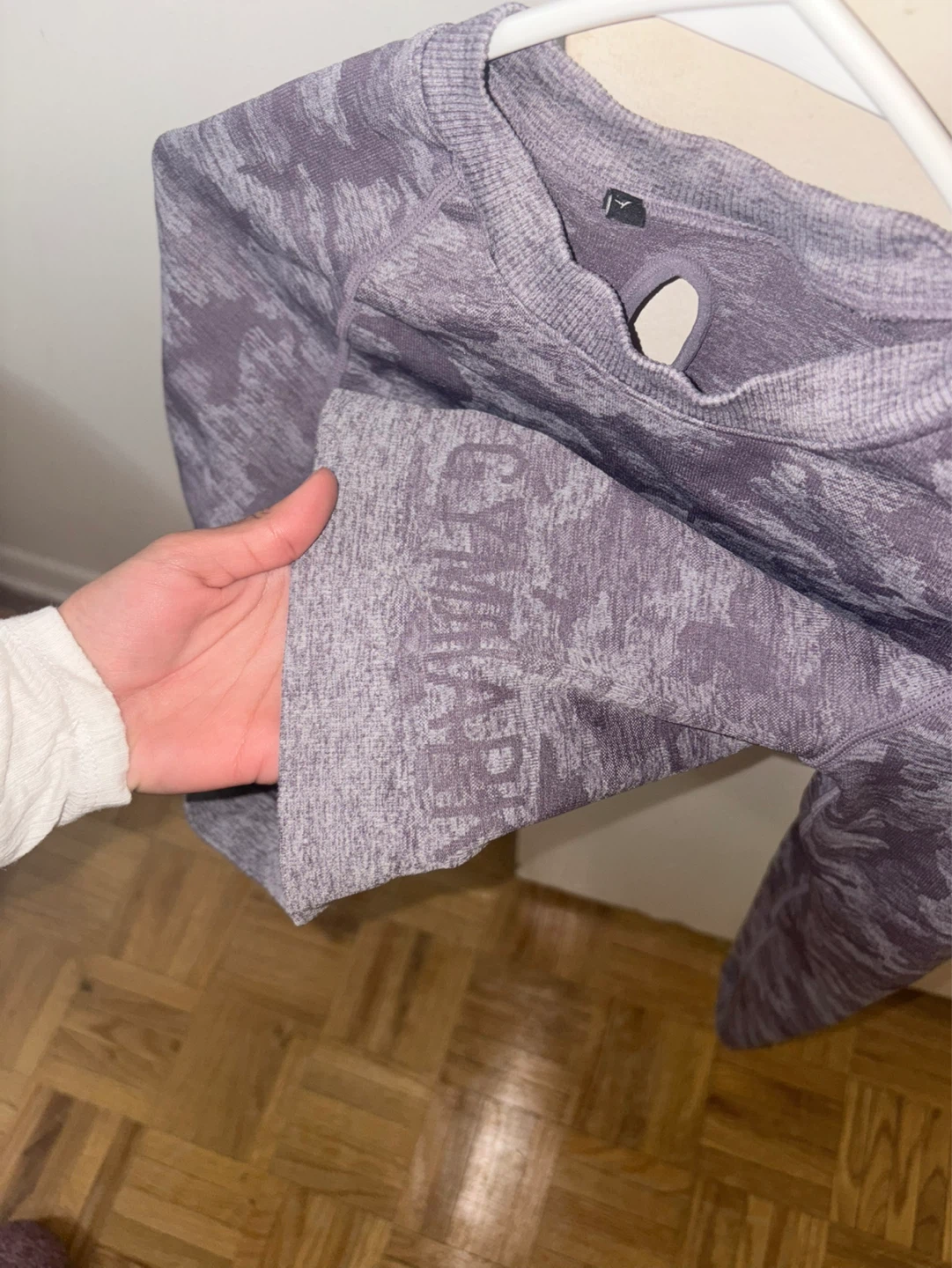 Gymshark Camo Seamless Crop Long Sleeve - photo 3