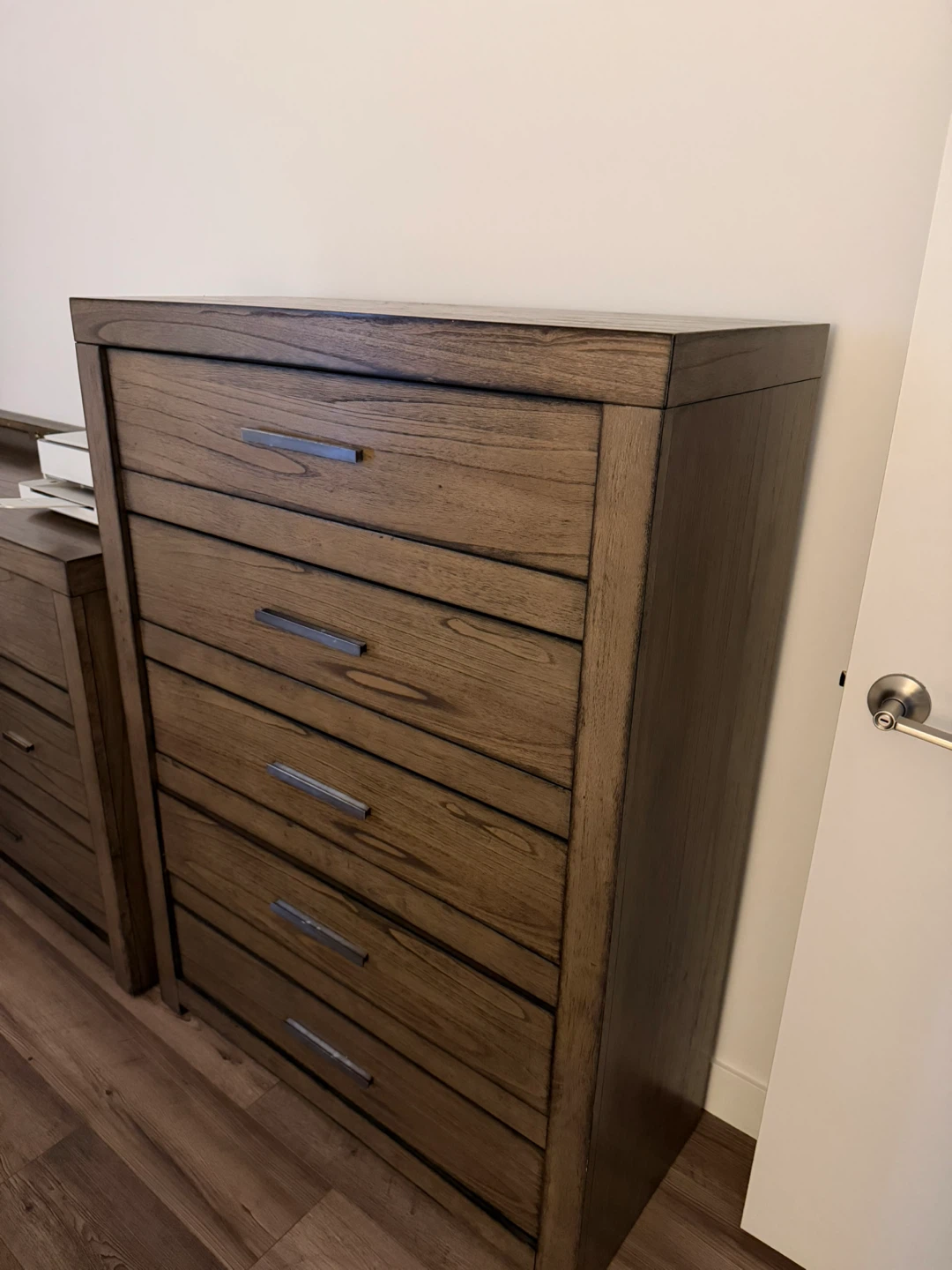 Wooden 5 Drawer Dresser from Darvin with metal handles