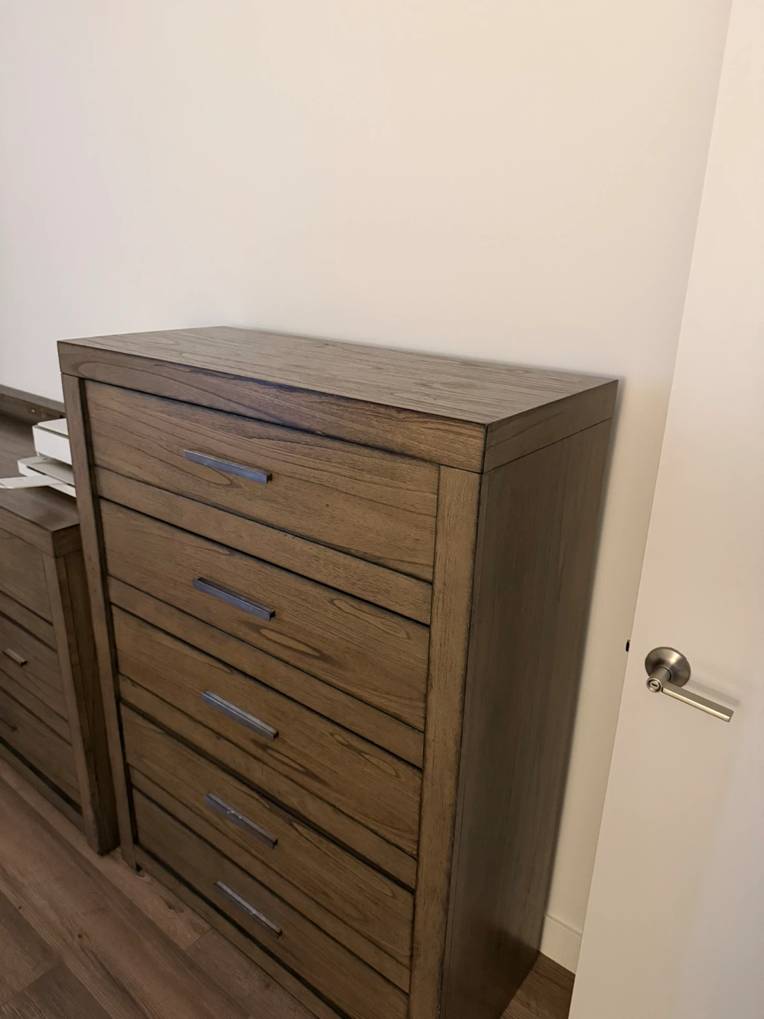 Wooden 5 Drawer Dresser from Darvin with metal handles - photo 2