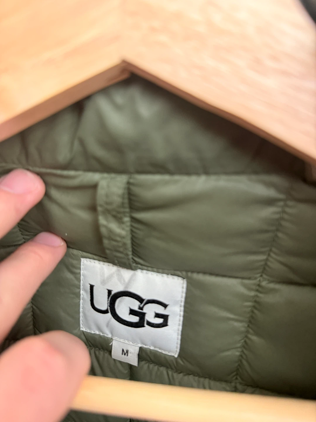 Ugg Puffer Jacket - Green - Size M - photo 4