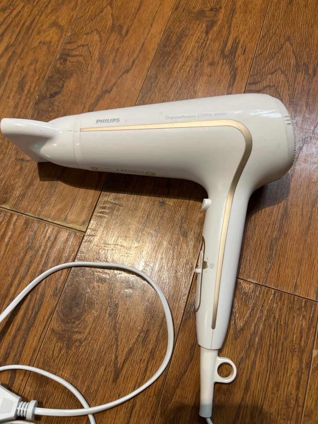 Philips ThermoProtect 2200W Hair Dryer