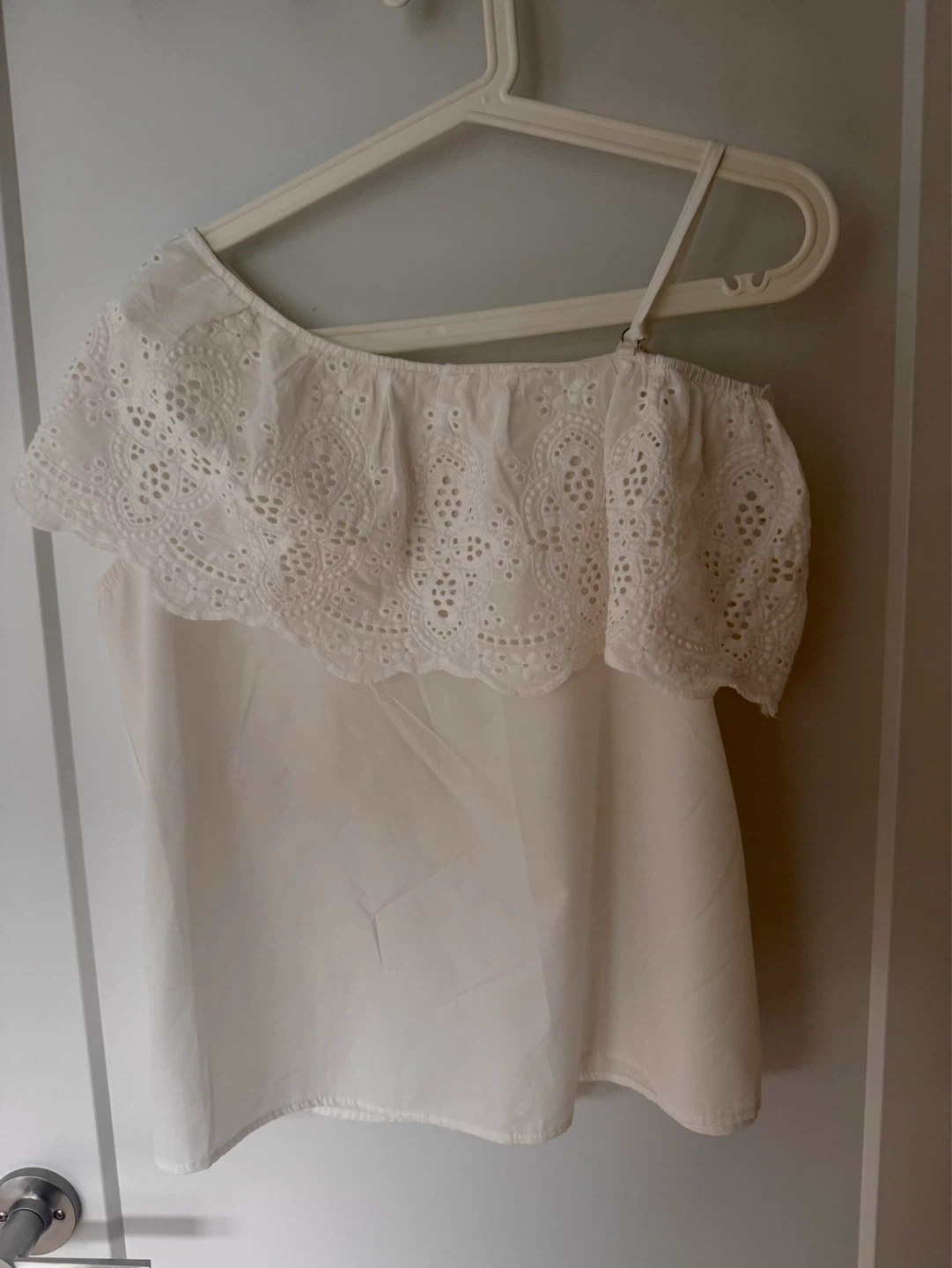 White One-Shoulder Eyelet Blouse - photo 2