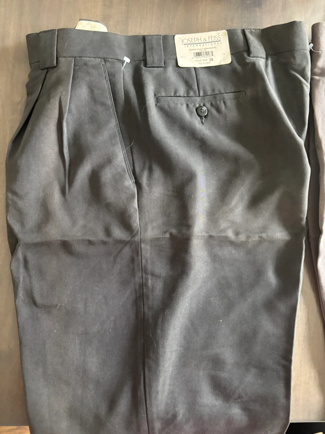 Joseph & Feiss Grey Pleated Dress Pants - Size 38 - photo 2