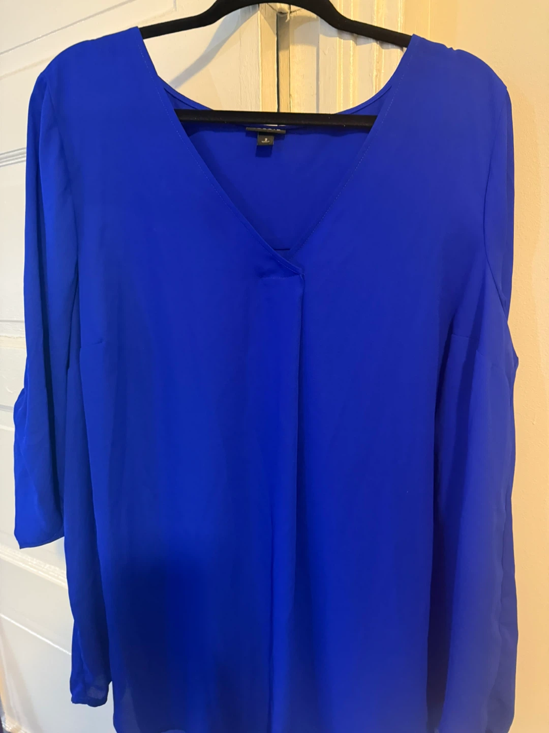 Torrid Blue V-Neck Roll-Tab Sleeve Top - Size 2