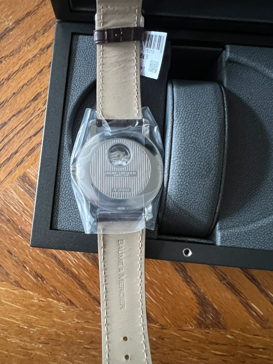 Baume & Mercier Classima Open Heart Automatic – Ref. MOA08688 - photo 3