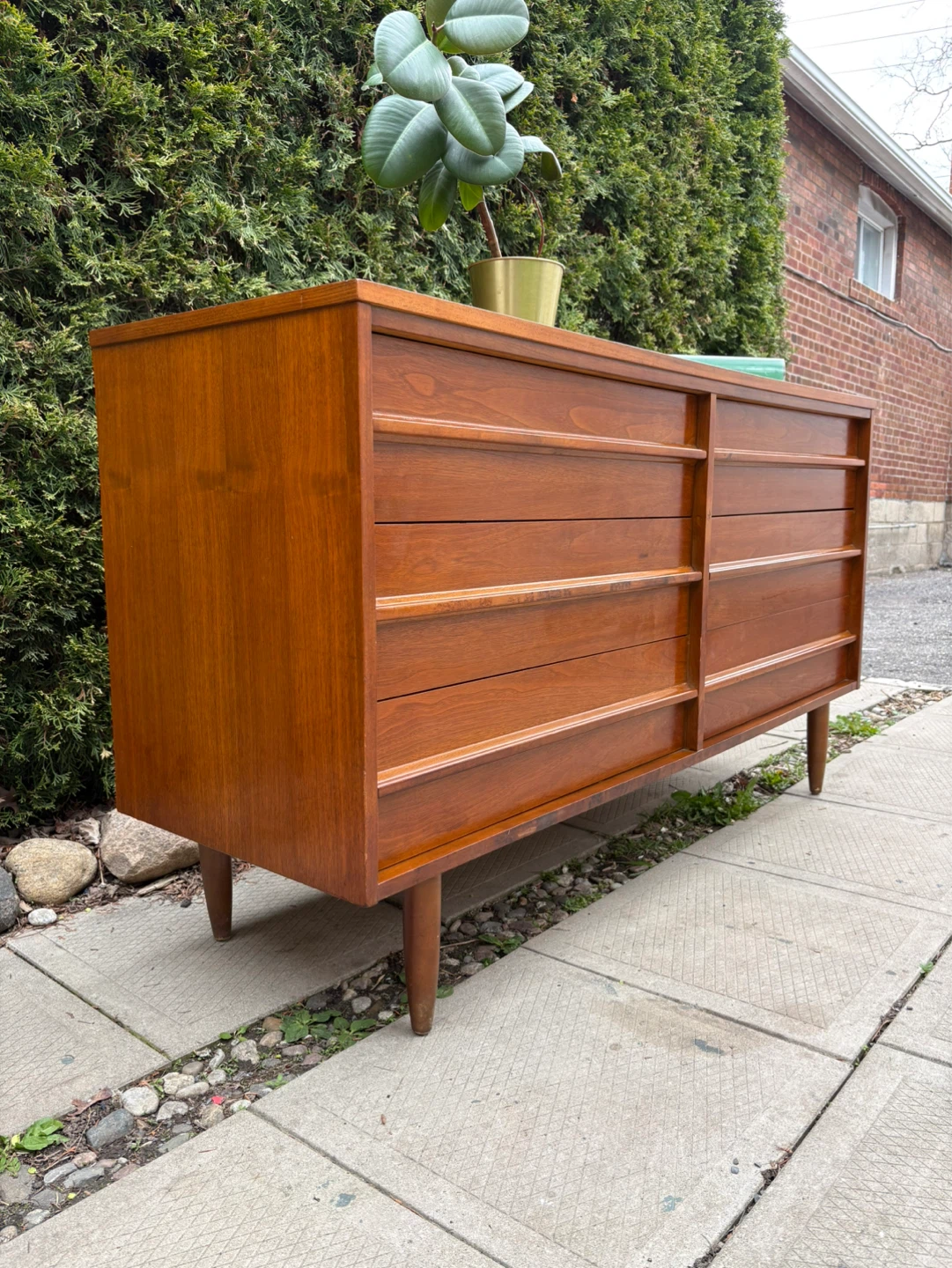 MCM Walnut Dresser by Vic Art - photo 3