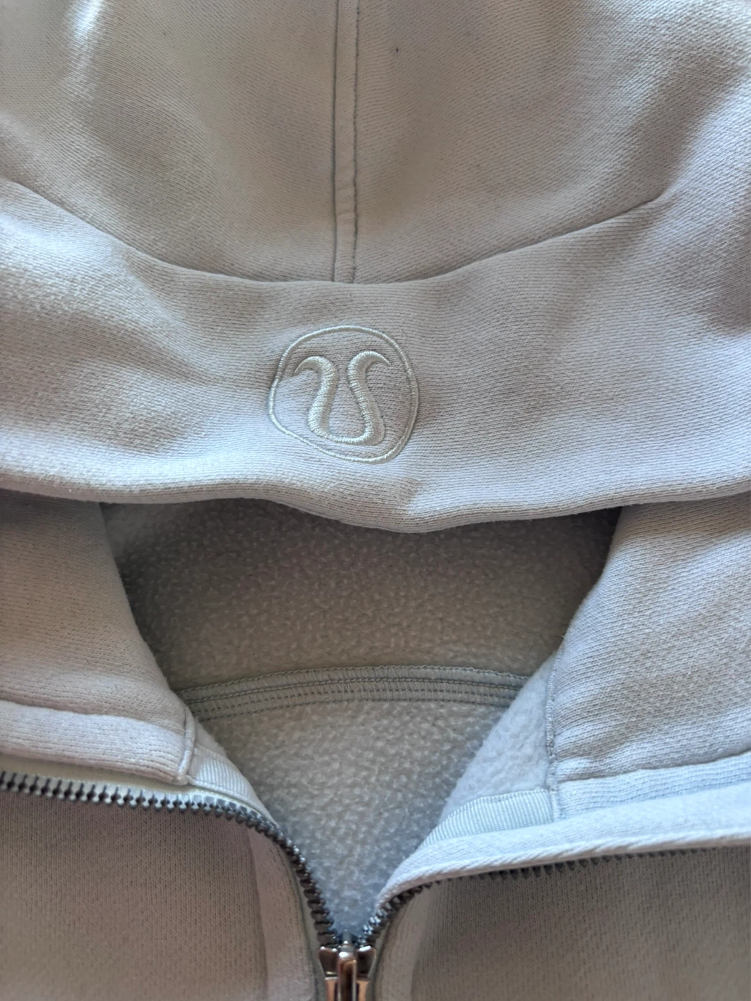 Lululemon Full Zip up Scuba Hoodie Size Small - photo 4