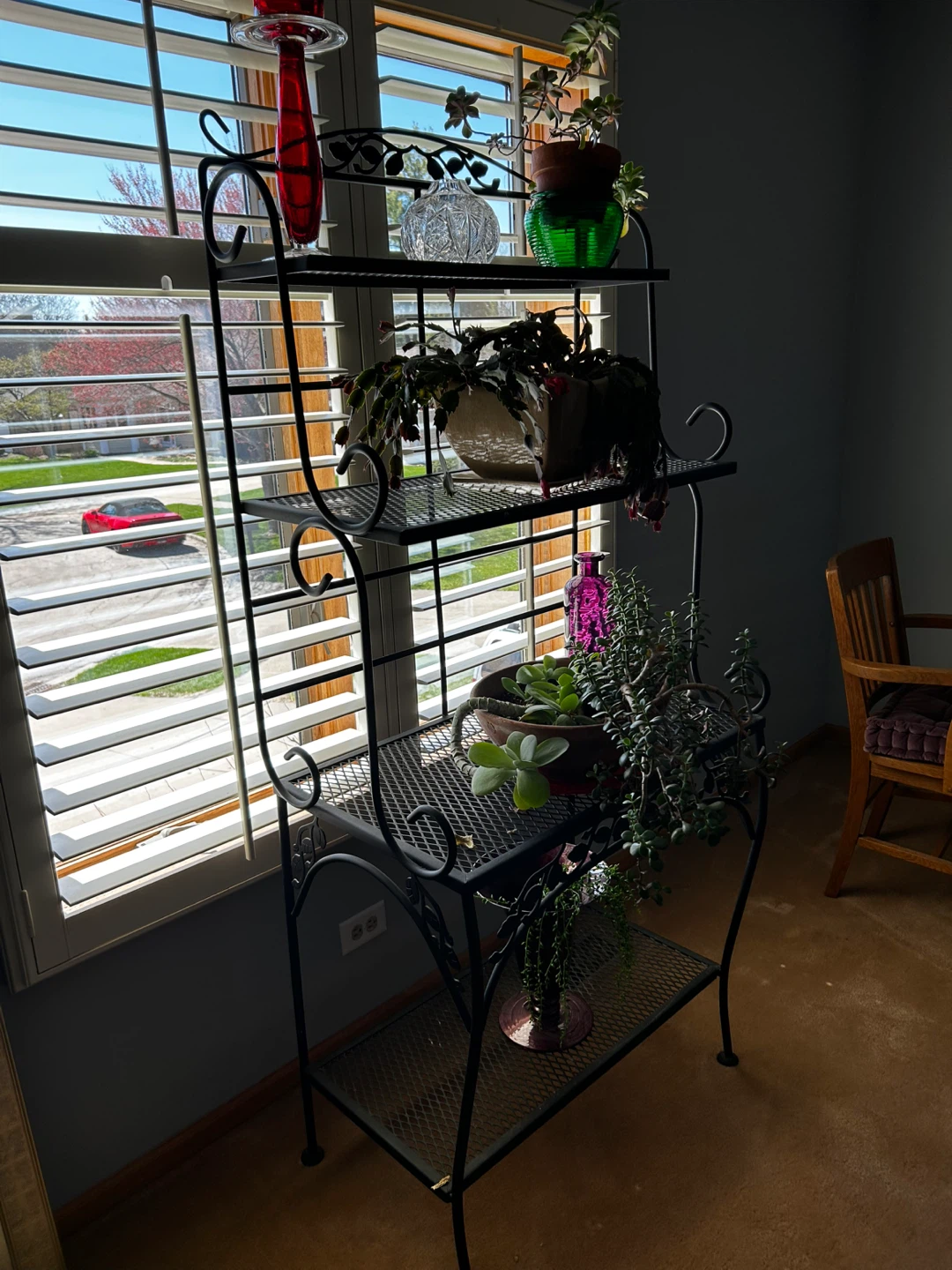 Black Metal Baker's Rack / Plant Stand - photo 4