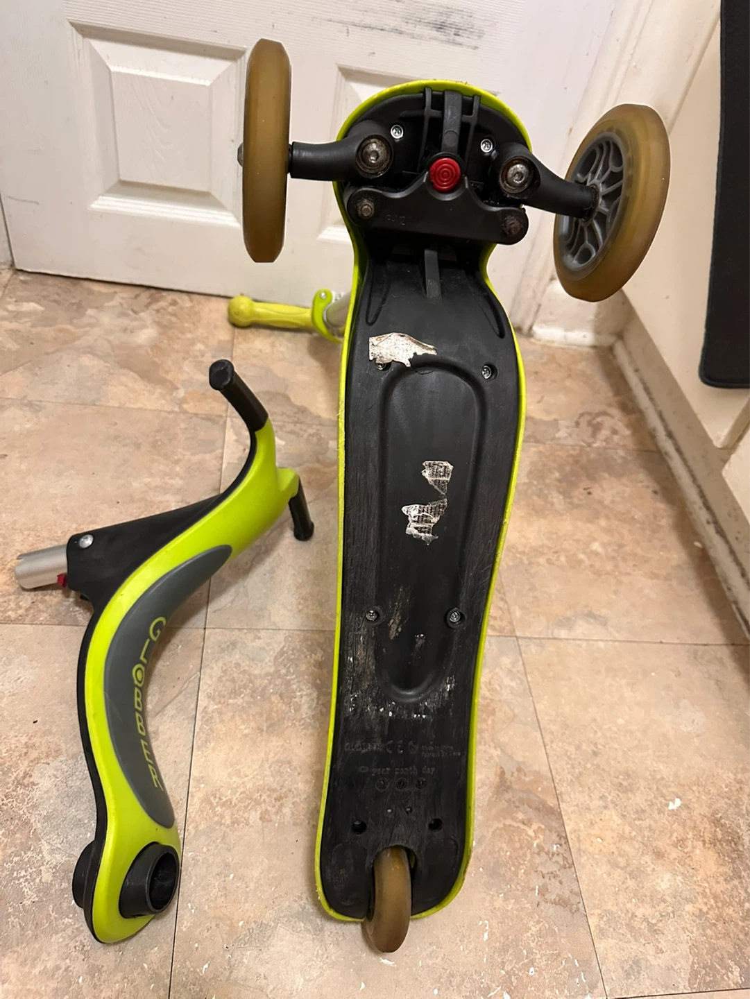 Globber 3-Wheel Scooter - photo 3
