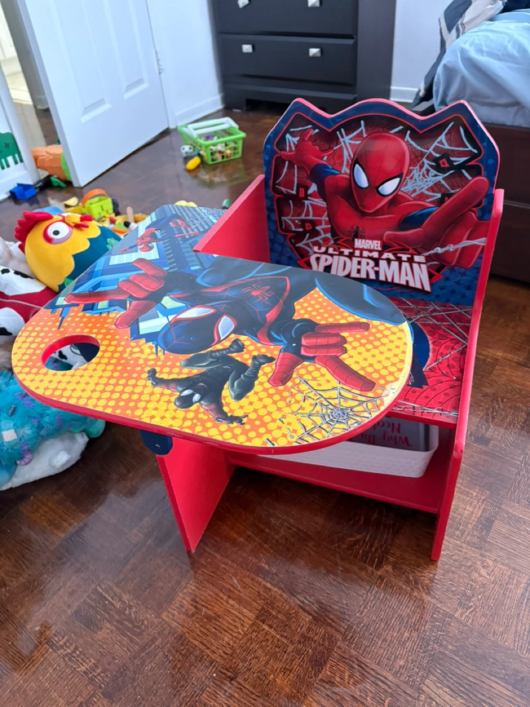 Spider-Man Kids Desk and Chair Set - photo 2