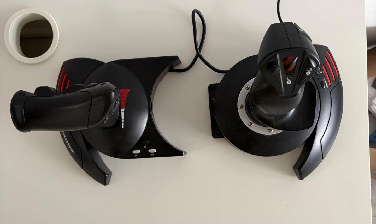 Thrustmaster T-Flight Hotas X - Flight Throttle and Joystick - photo 2