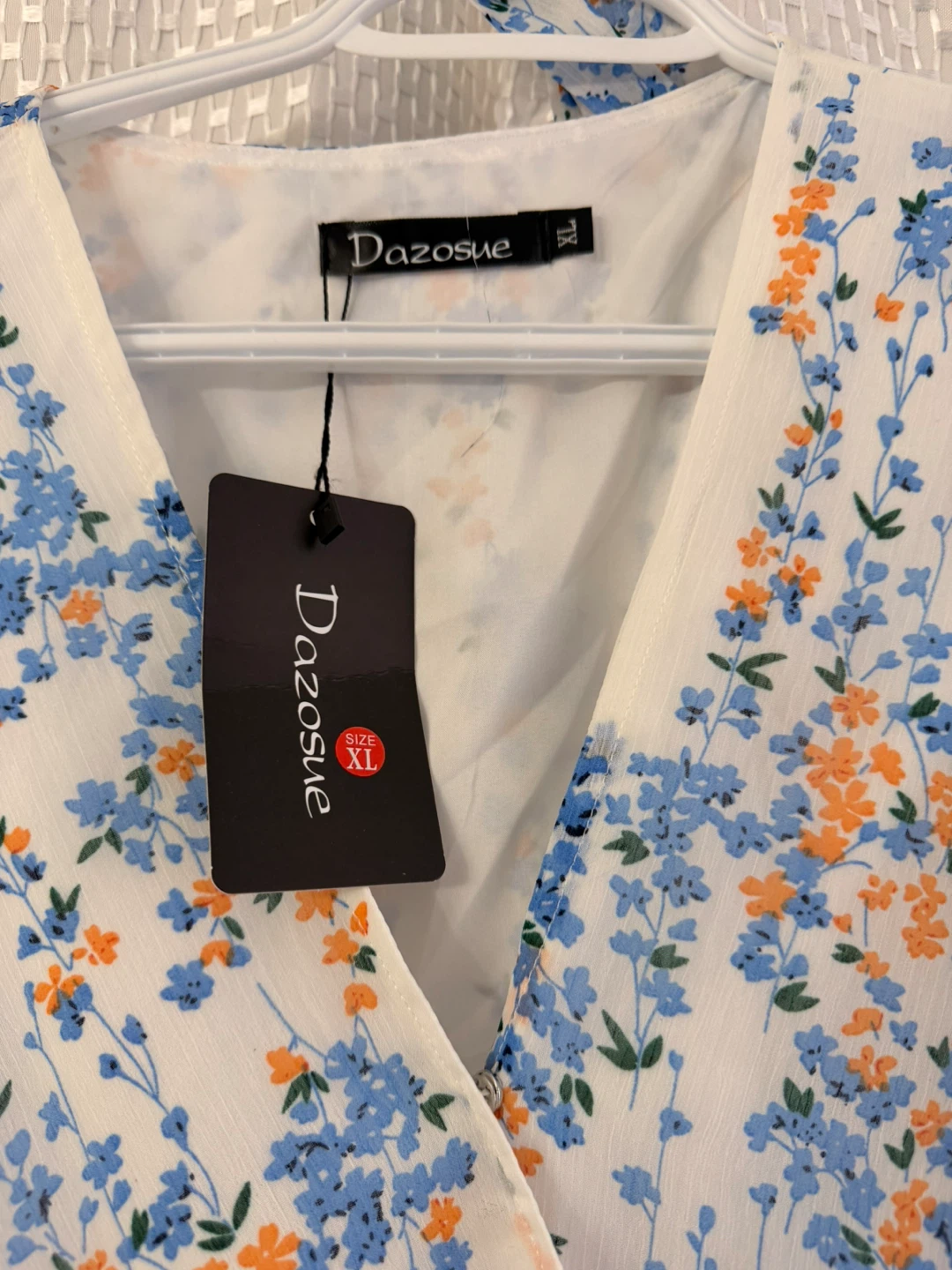 Xl floral print midi dress with wrap V-neck - photo 2