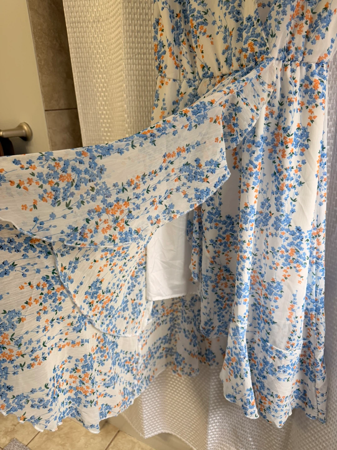 Xl floral print midi dress with wrap V-neck - photo 3