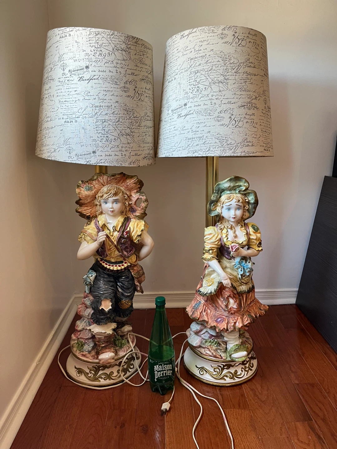 Vintage pair of Capodimonte porcelain figural lamp ,Italy