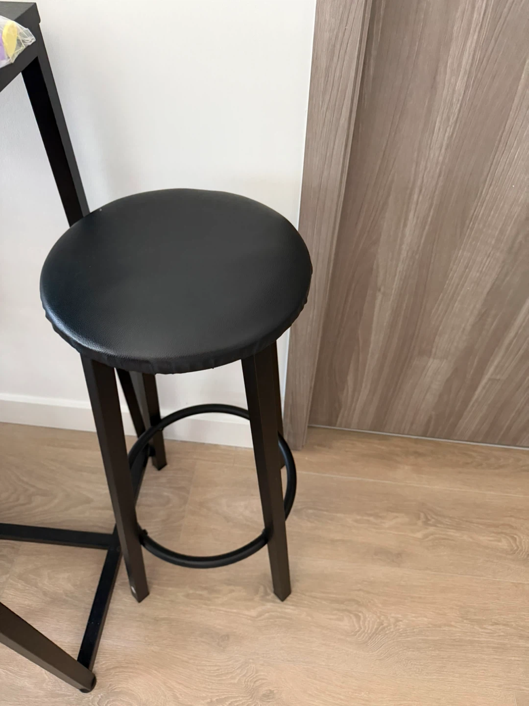 3-Piece Bar Stool Set and 1 Extra Chair - photo 5