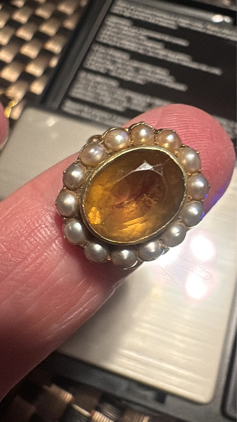 10K Vintage Garnet and Pearl Ring