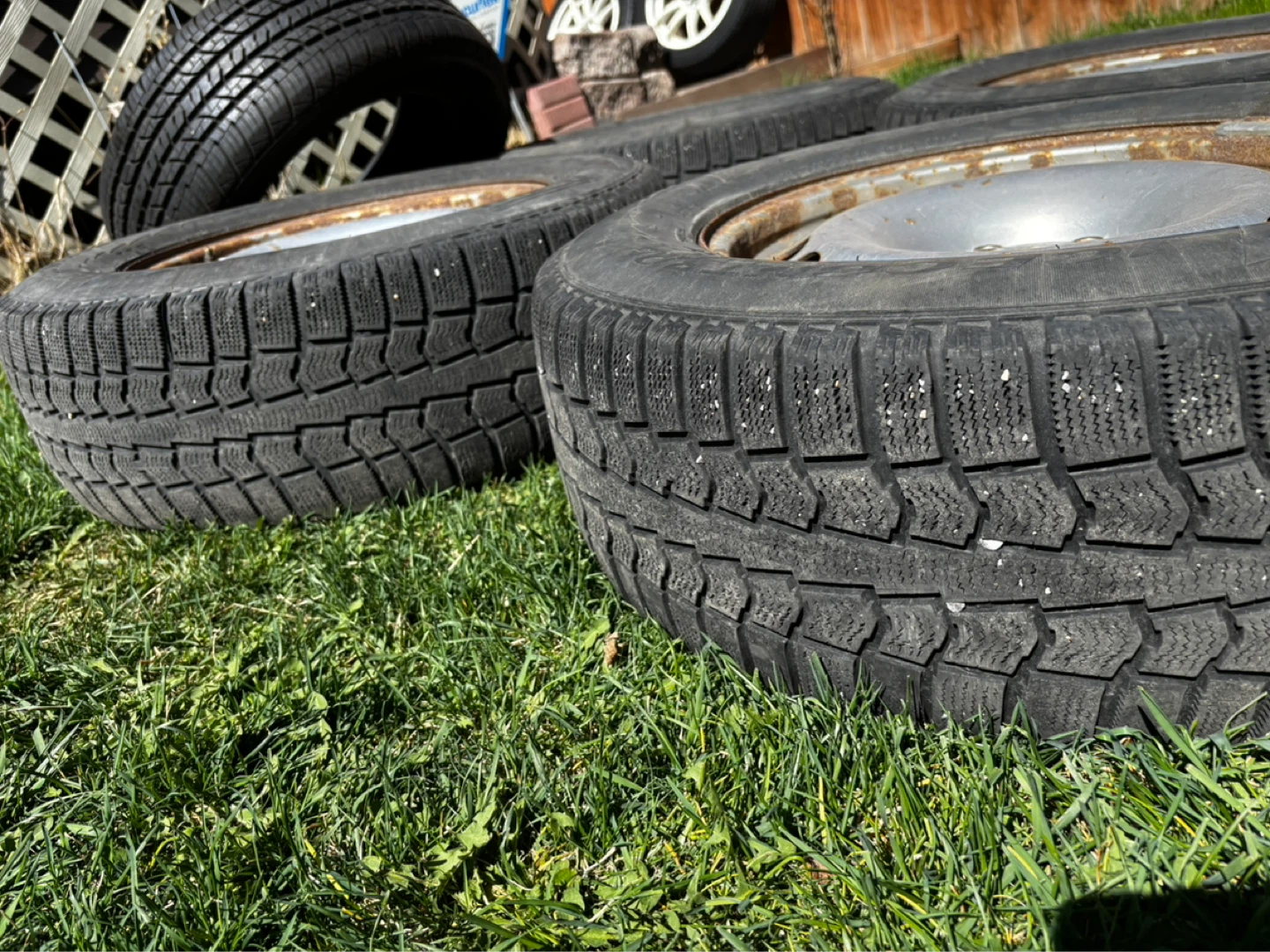 Set of 4 Winter Tires (215/65/16)on Rims 5x112