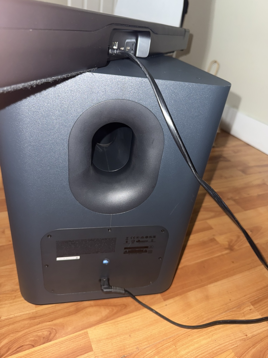 Jbl soundbaar-500 with sub wooder