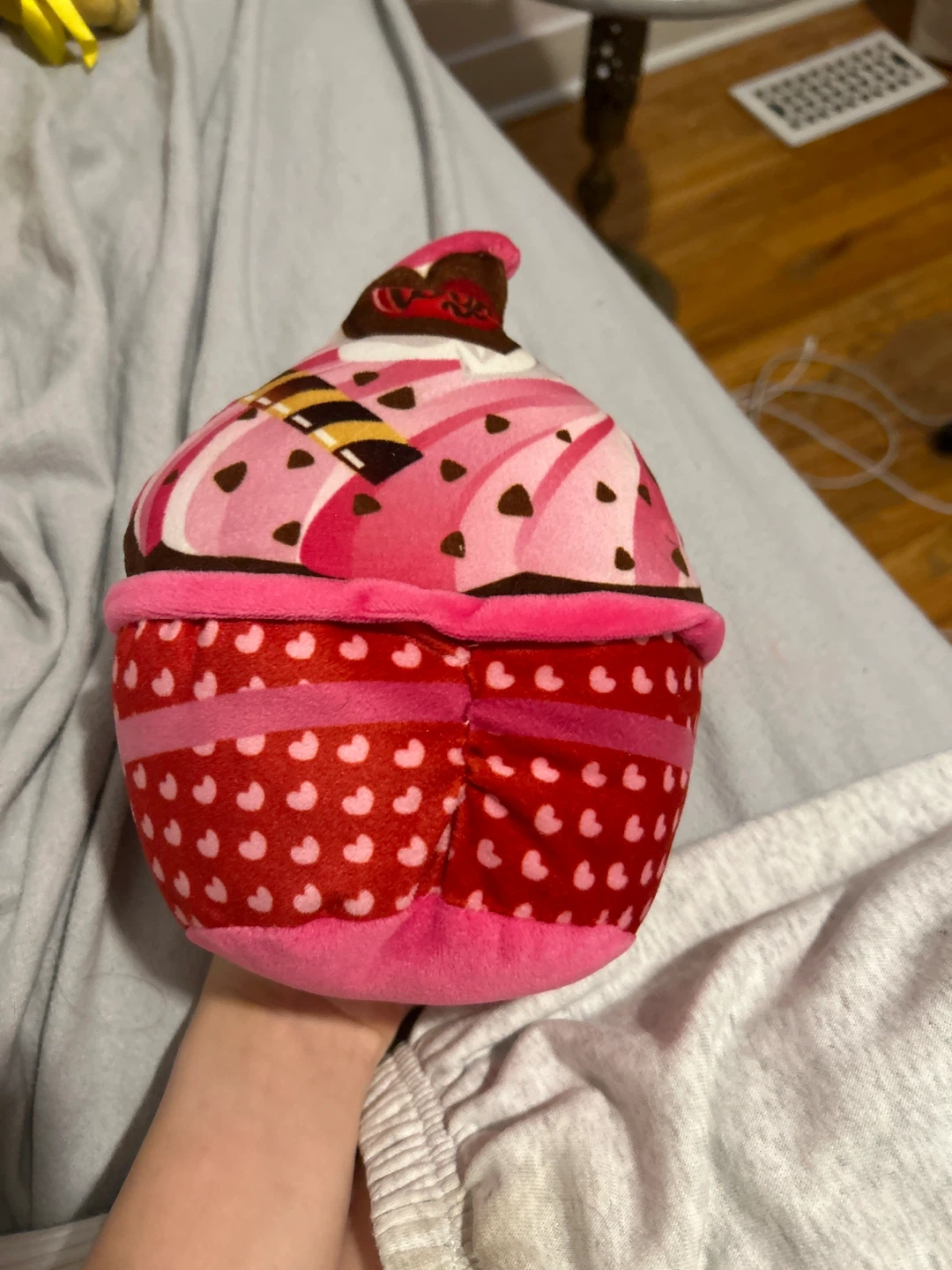 Plush Cupcake Toy - photo 2