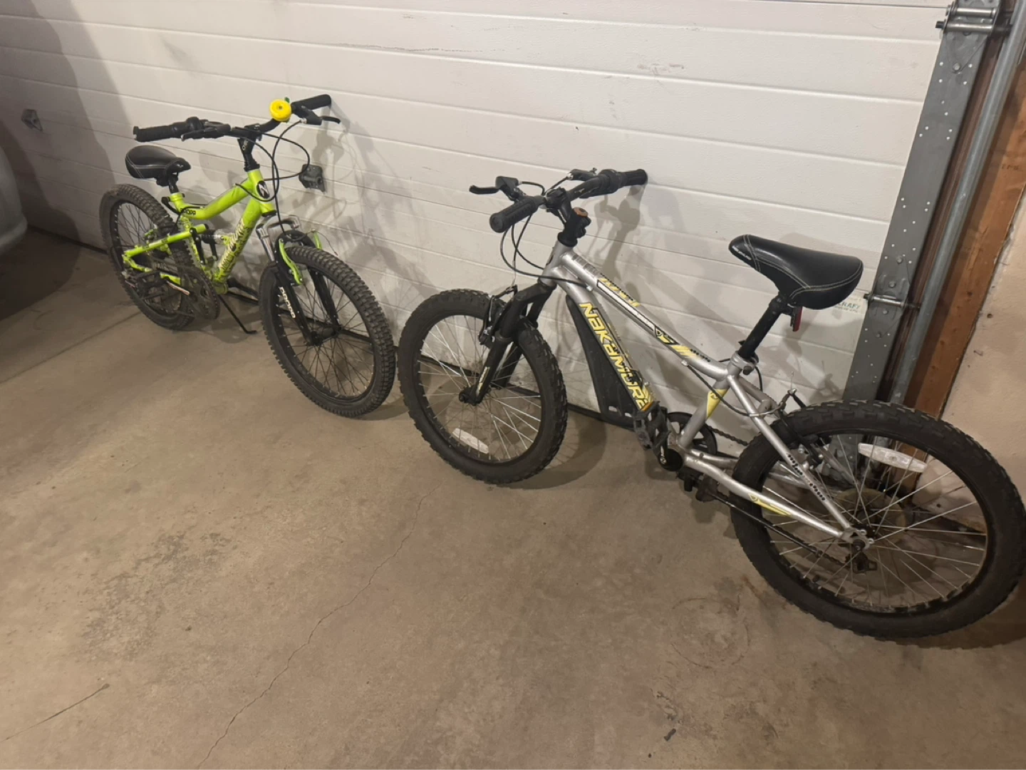 2 Mountain Bikes , Your choice $30 each. - photo 4