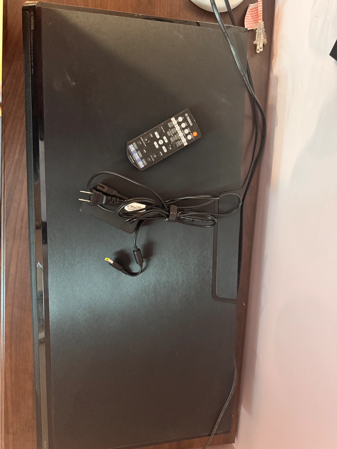 Yamaha SRT-1500 Soundbar System with Remote and Power Adapter - photo 3
