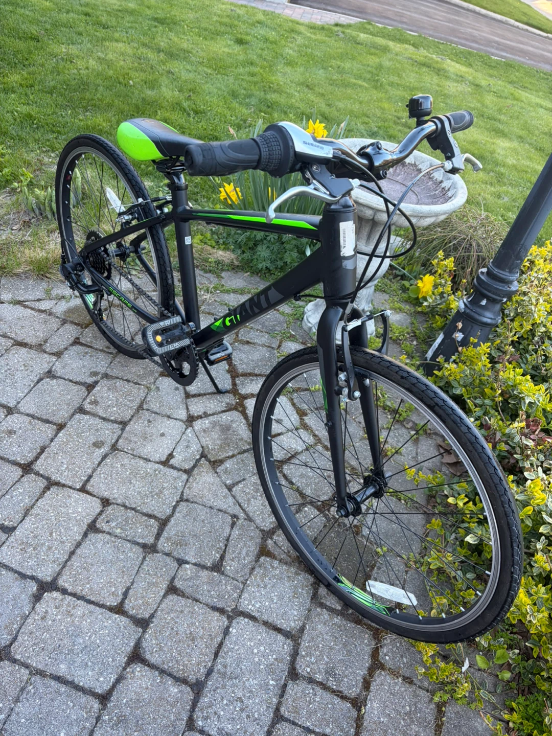 24 inchez Giant Escape jr Hybrid Bike - photo 2
