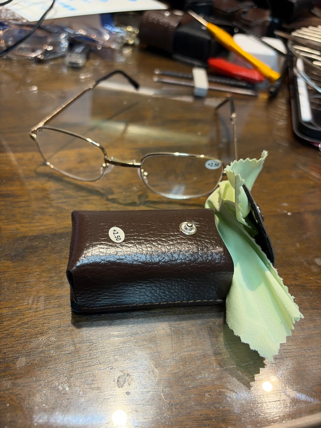 Reading Glasses +2.50 with Case