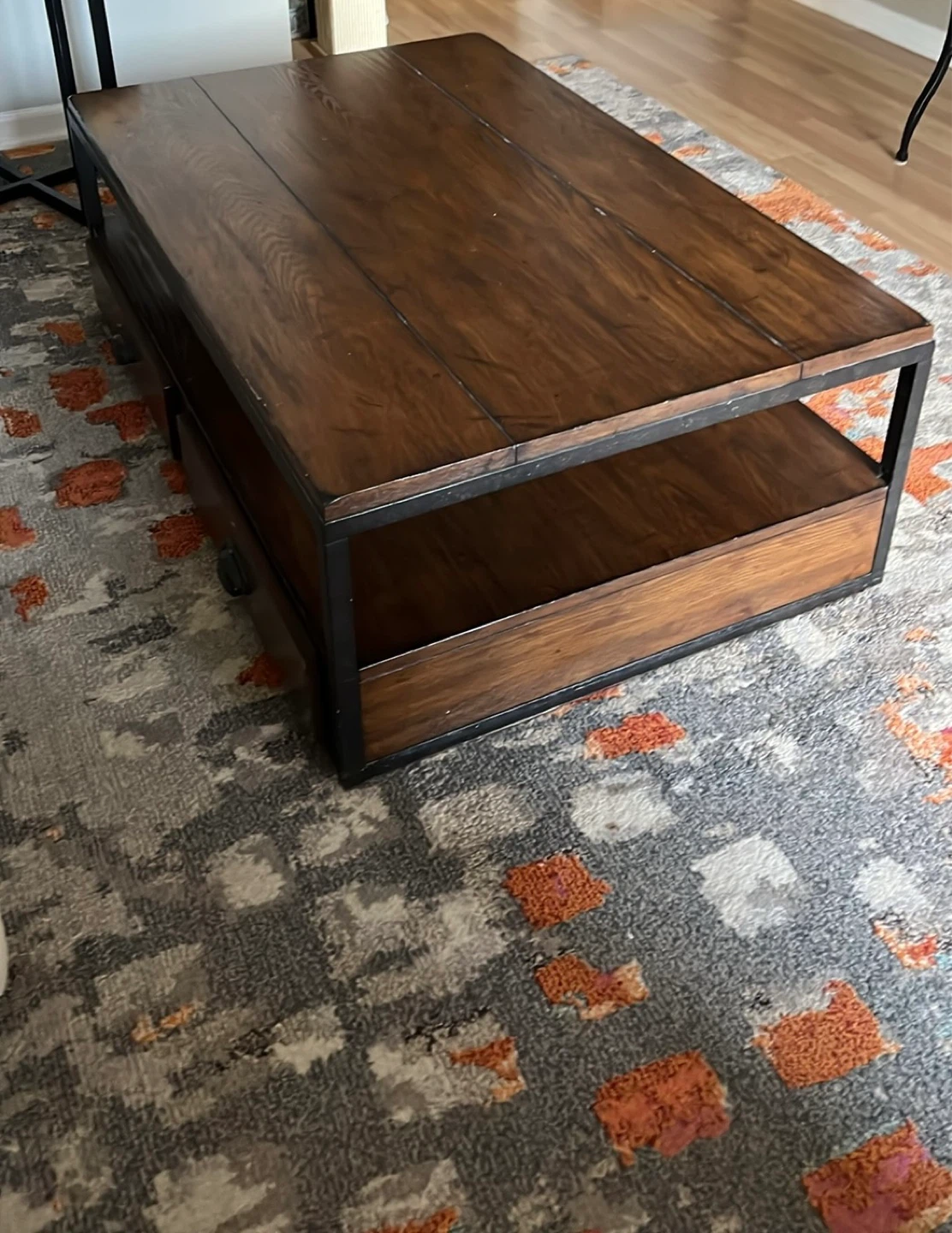 Wood coffee table with drawers - photo 3