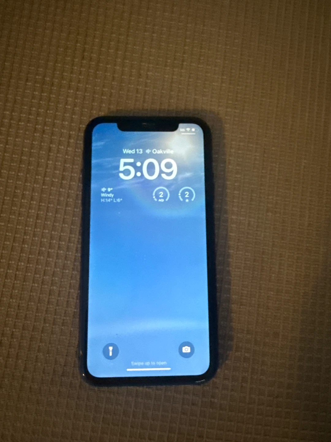 Apple iPhone 11 - Black