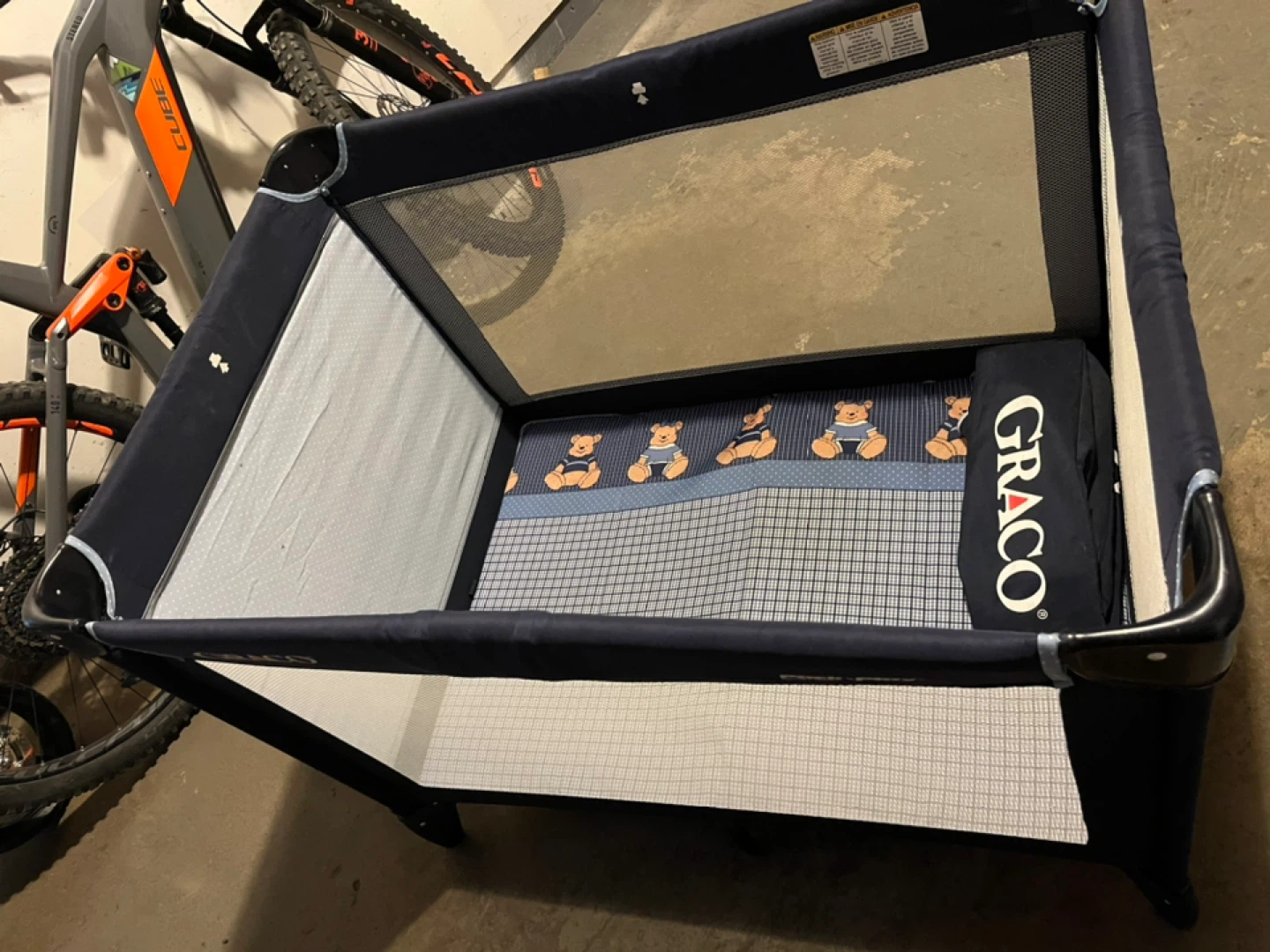 Graco Pack 'n Play Portable Playard - photo 4
