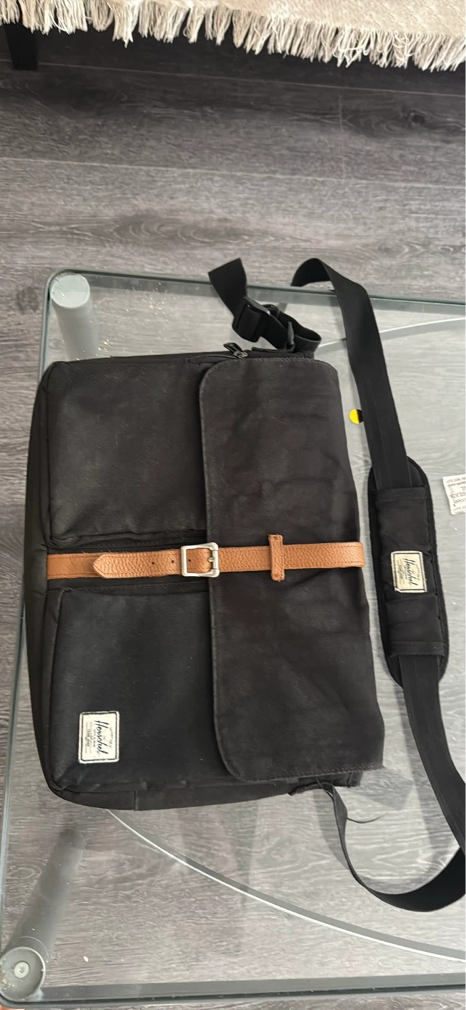 Herschel Supply Co. Black Messenger Bag