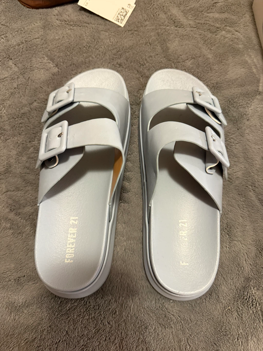 Forever 21 Sandals - photo 2