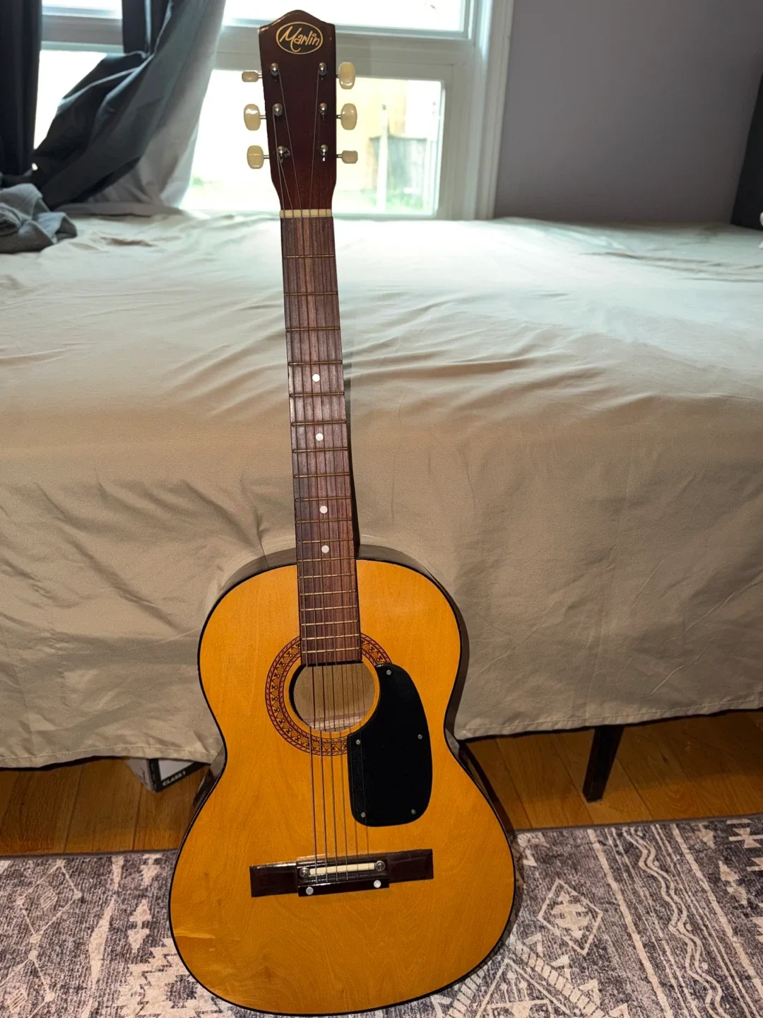 Marlin Acoustic Guitar - photo 3