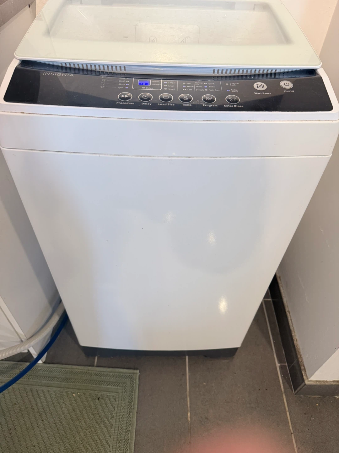 Insignia White Top Load Washing Machine