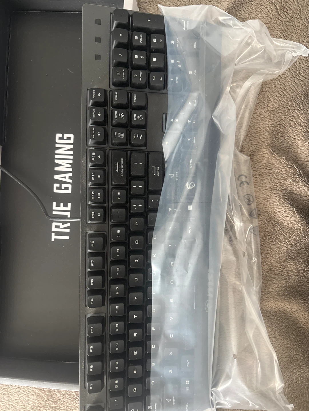 MSI Vigor GK30 RGB Gaming Keyboard - photo 3