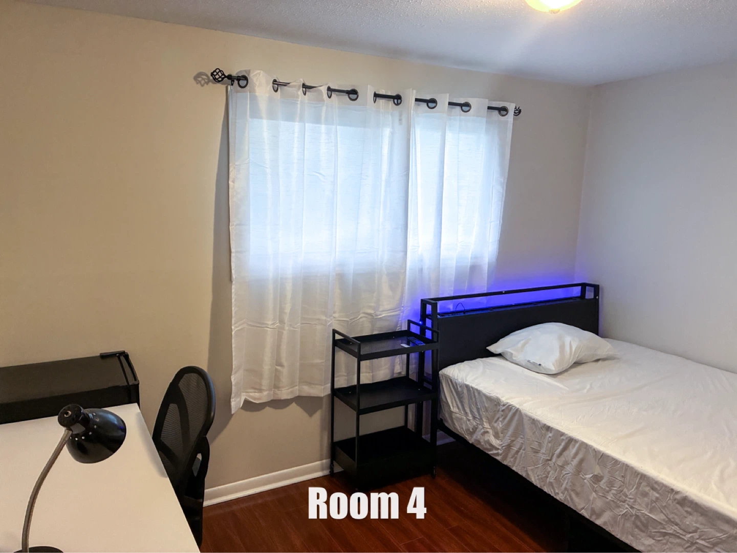 Furnished Room in Nepean - photo 3