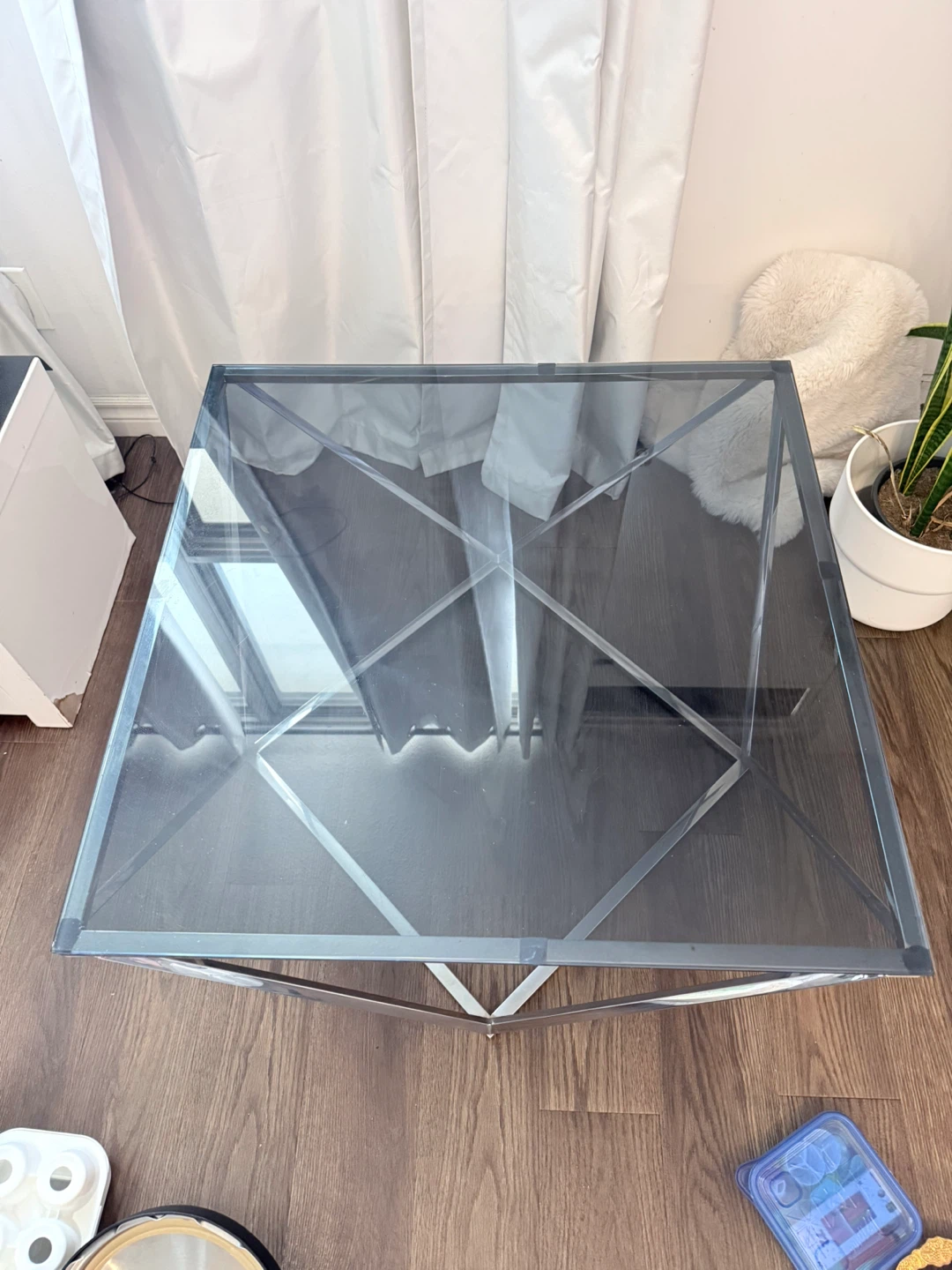 Glass Top End Table with Chrome Base